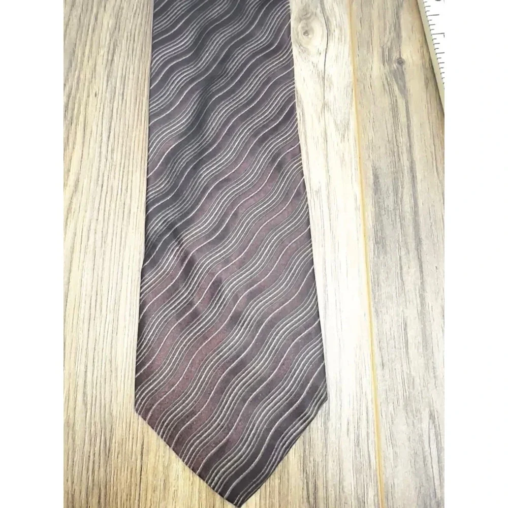 Kenneth Cole Men's Neck Tie‎ Silk Made In USA